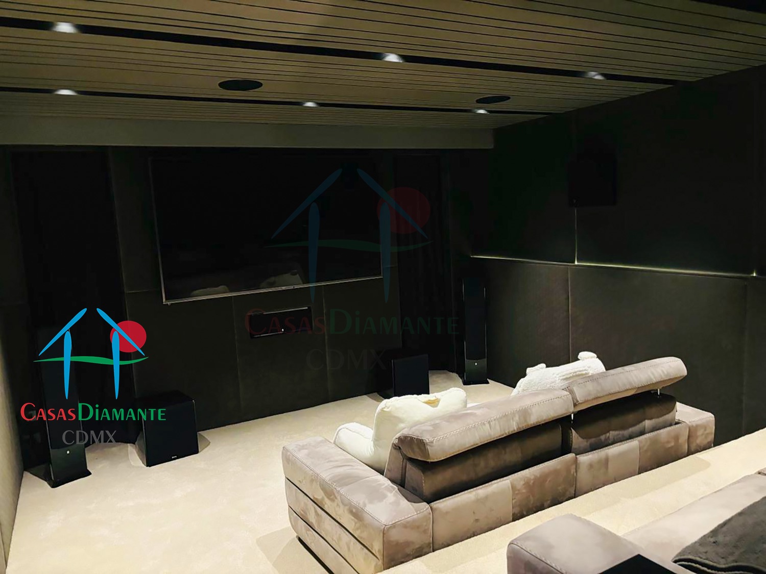 Santa Fe Punta del Parque Mini Golf - Cine 1